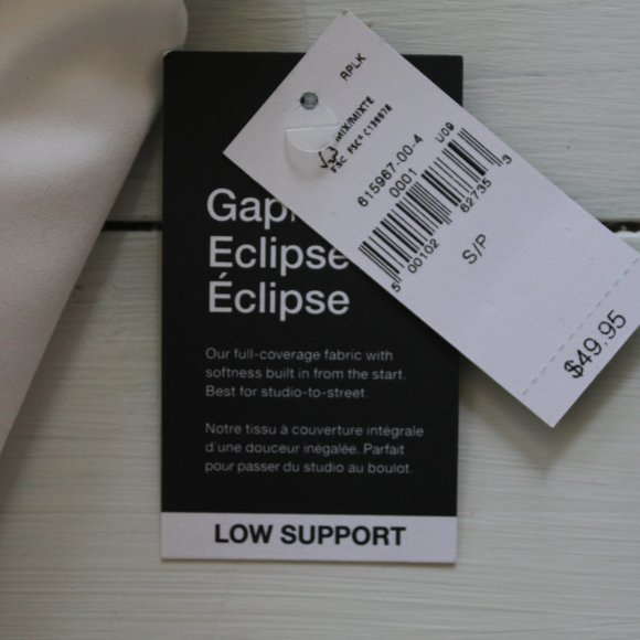 GAP Cropped White Cross Halter Work Out / Active Top - Picture 5 of 8